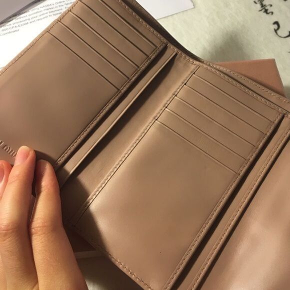 🔥Host Pick🌟Miu Miu St Cocco Lux Wallet - Picture 3 of 4